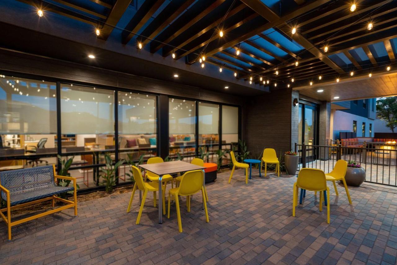Home2 Suites Corona, Ca Dış mekan fotoğraf