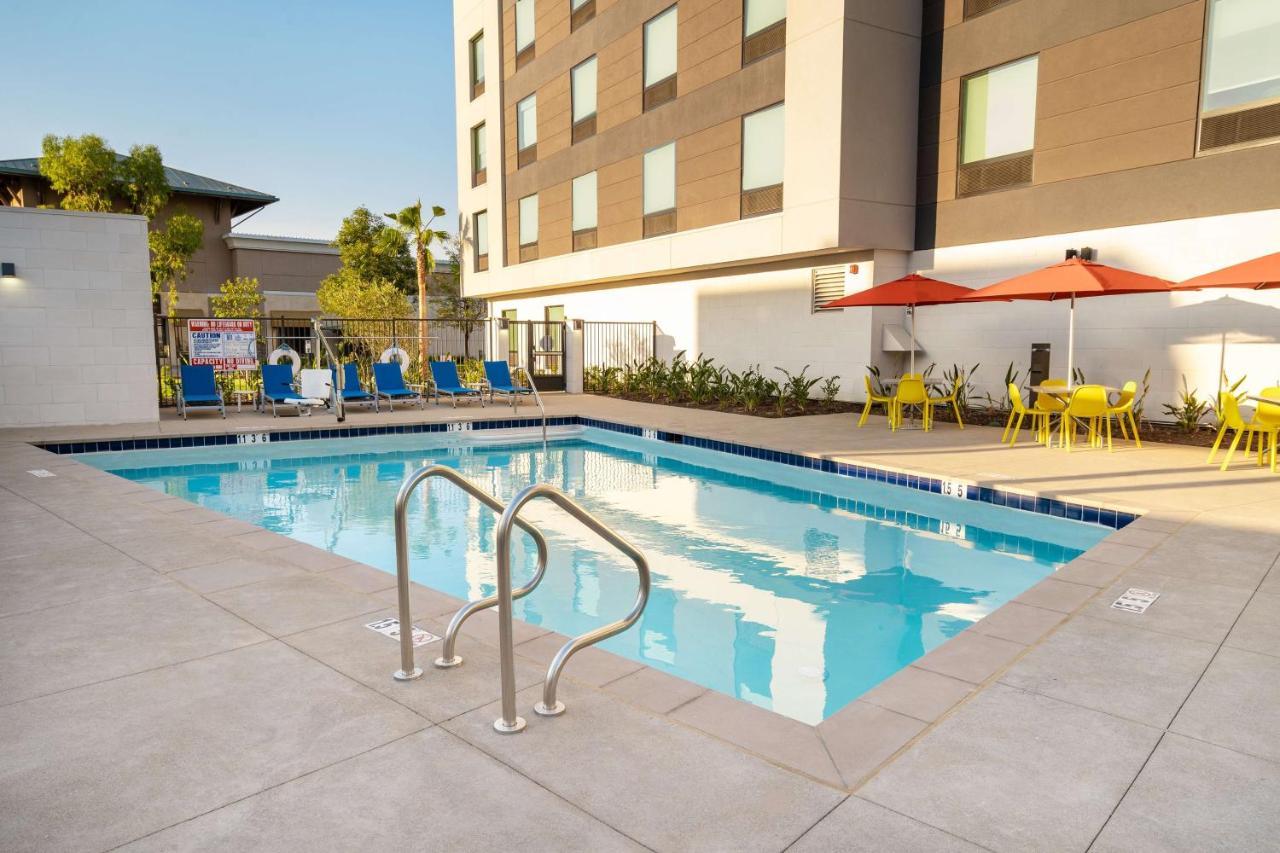 Home2 Suites Corona, Ca Dış mekan fotoğraf