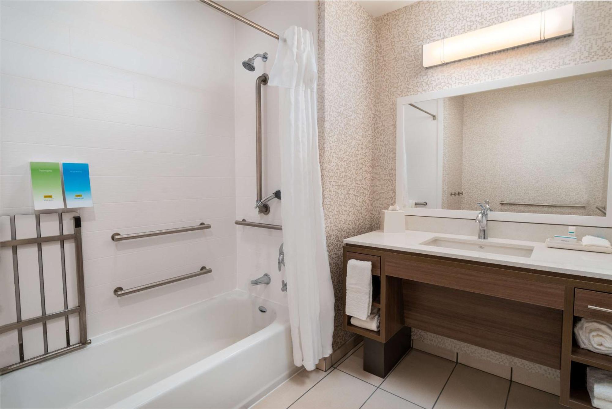 Home2 Suites Corona, Ca Dış mekan fotoğraf